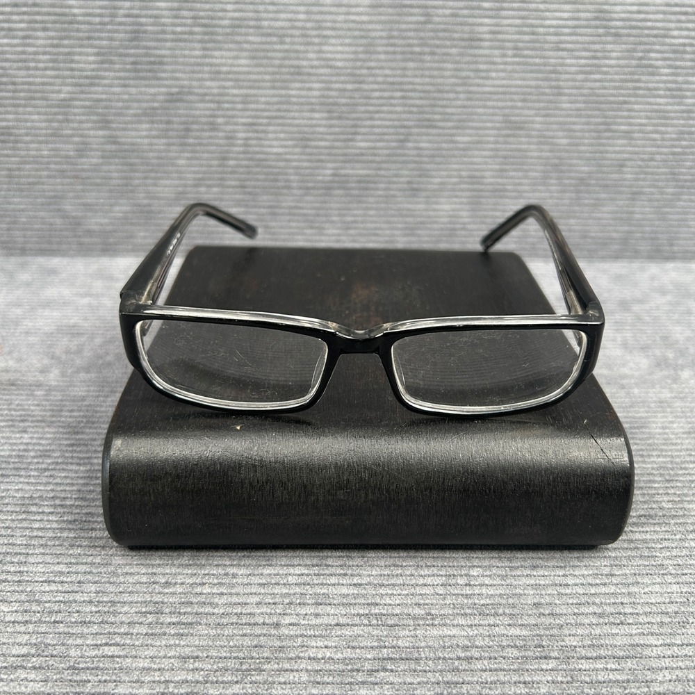New Globe Black Rectangular y2k Eyeglasses Striped Temple Frames 53-16-135 Vtg